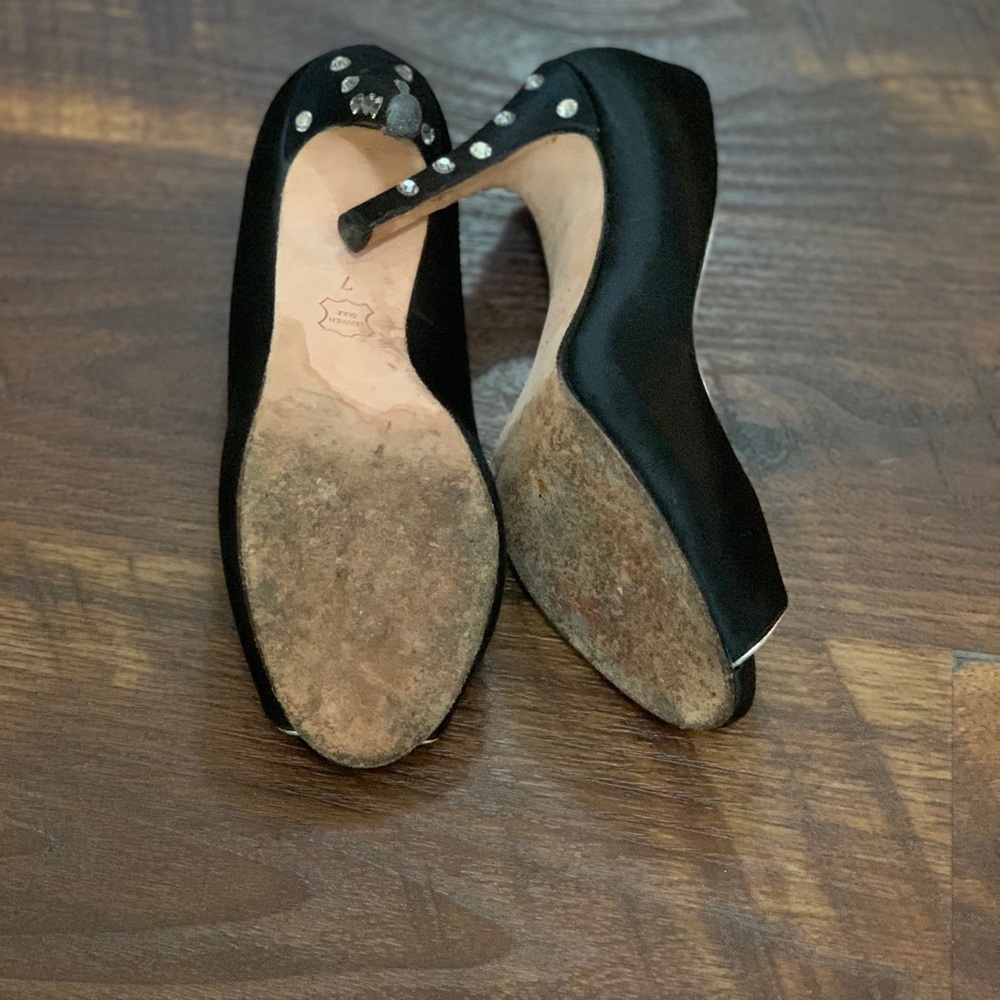 Cache Rhinestone HEELS BLACK SATIN Pumps - Picture 4 of 7